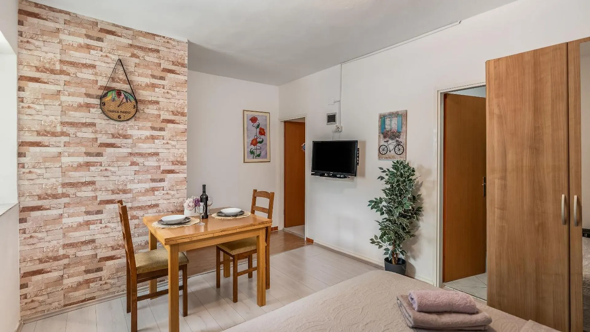 Apartment Don Dinjiška