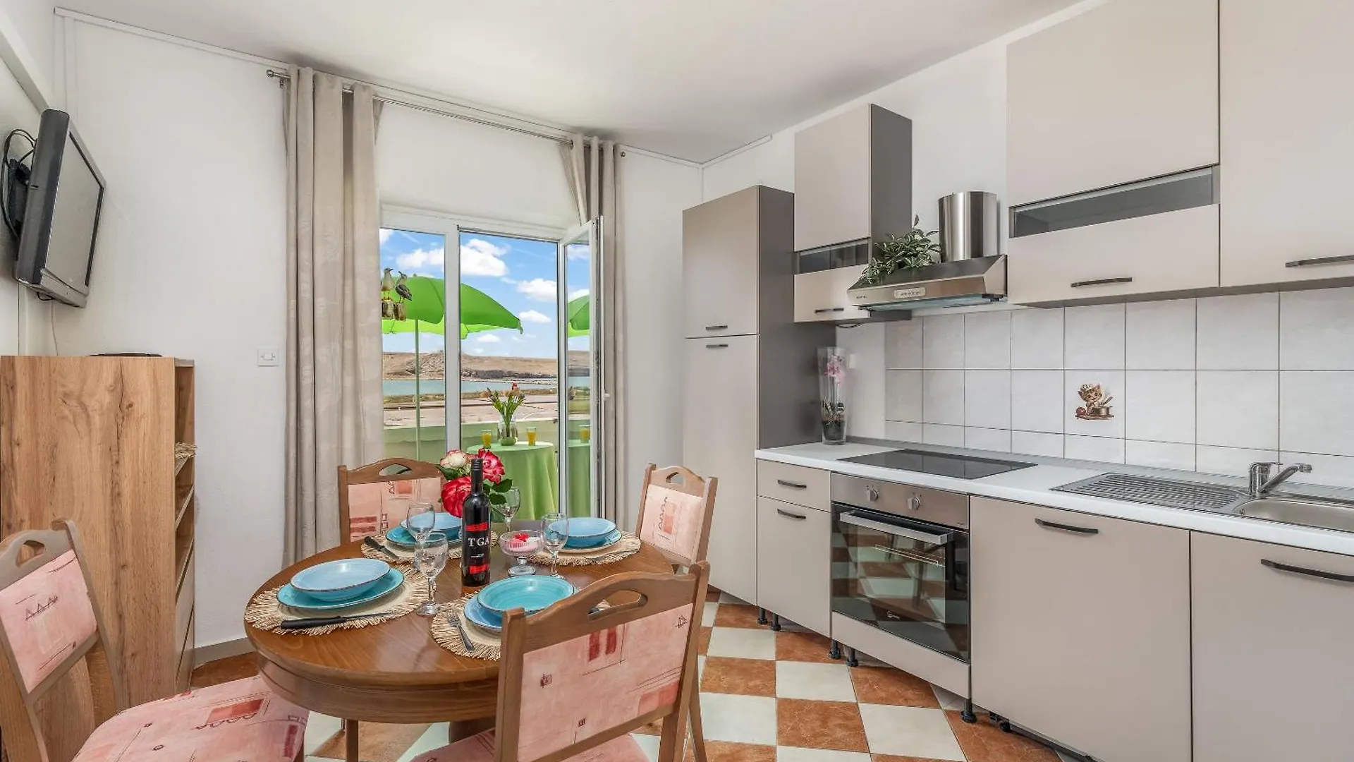 Apartment Don Dinjiška 0*,