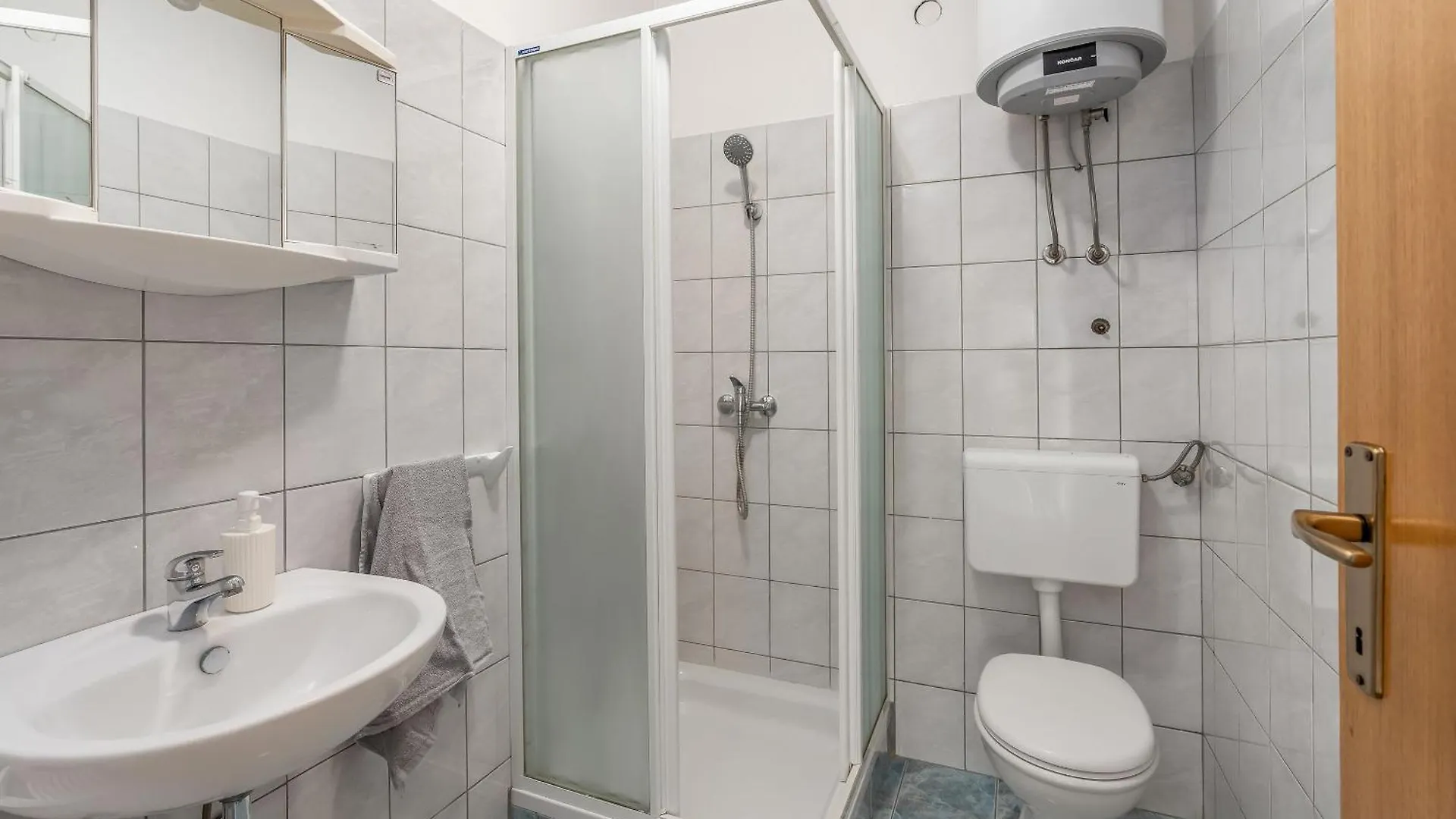 Apartment Don Dinjiška